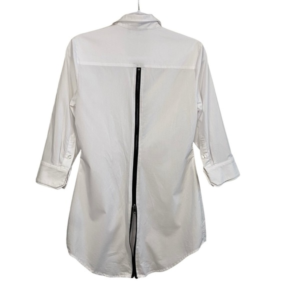 Jeanne Beker Tops - Edit by Jeanne Beker - White long Line Shirt/Black Zip Detail -S -China